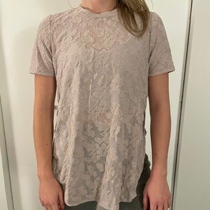 Aritzia flower shirt🌸